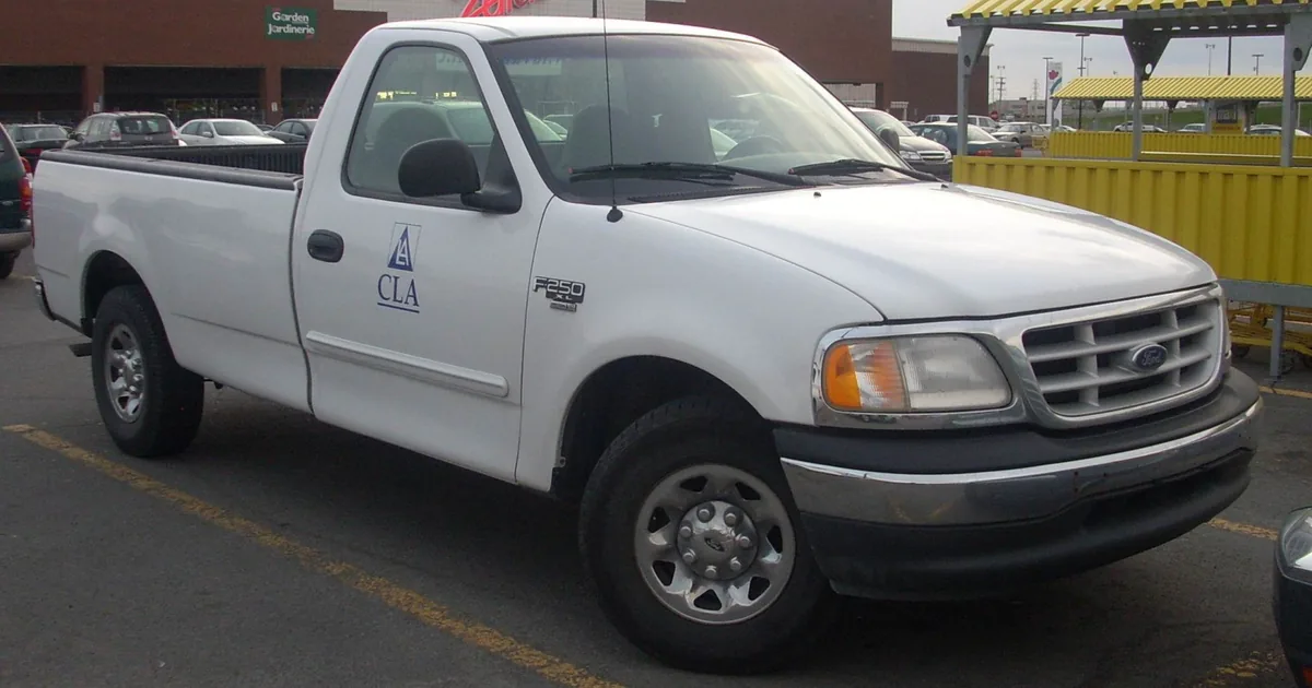 Ford F-Series F-250 X Regular Cab