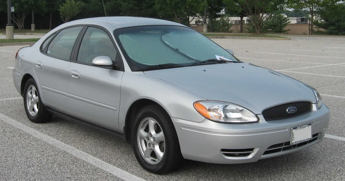 Ford Taurus IV