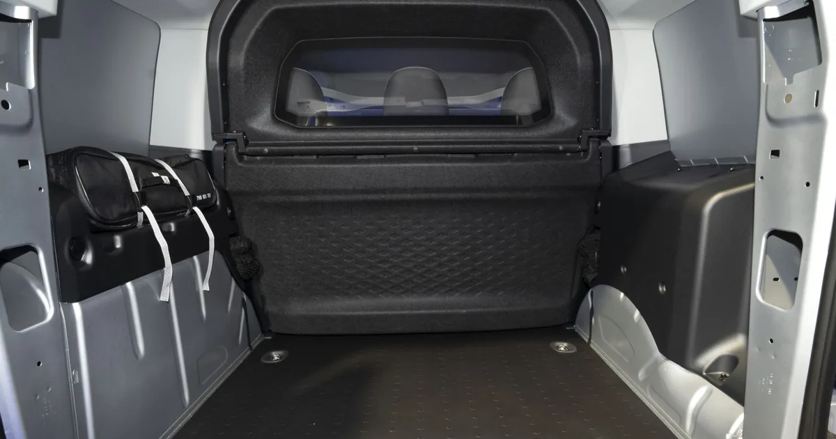 Ford Transit Connect III FlexCab L2