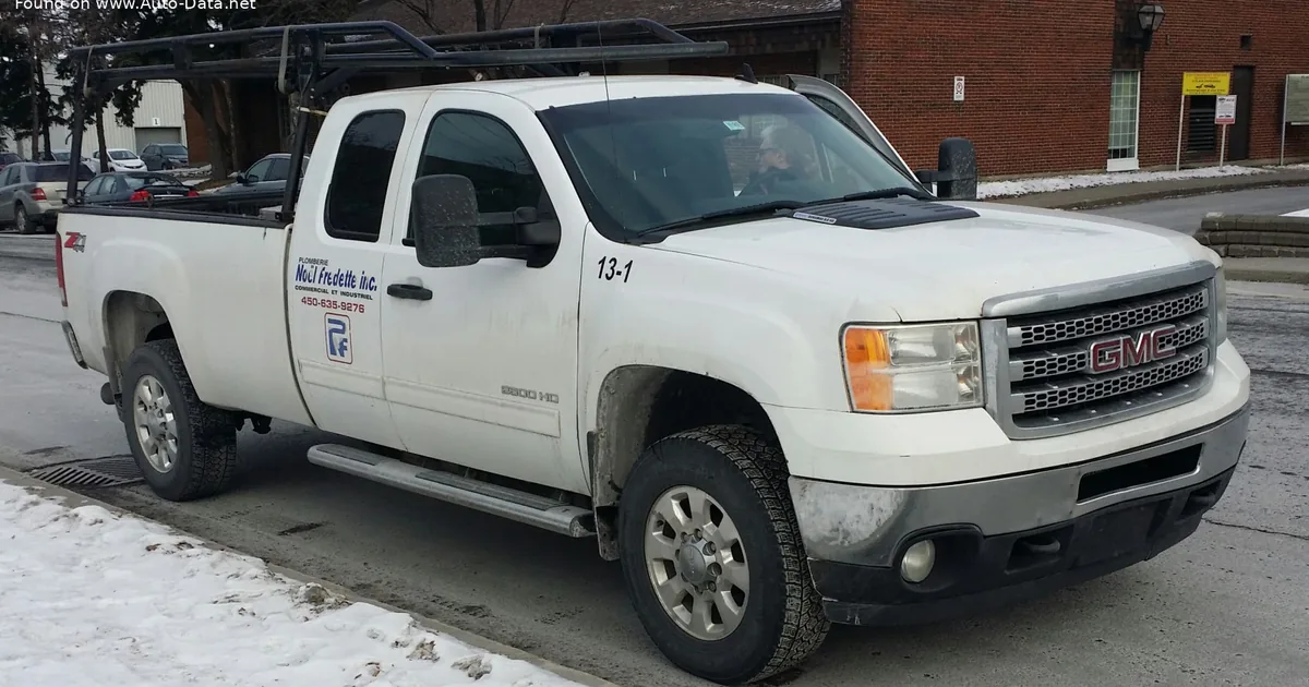 GMC Sierra 2500HD III (GMT900, facelift 2011) Extended Cab Long Box (2011–2011)