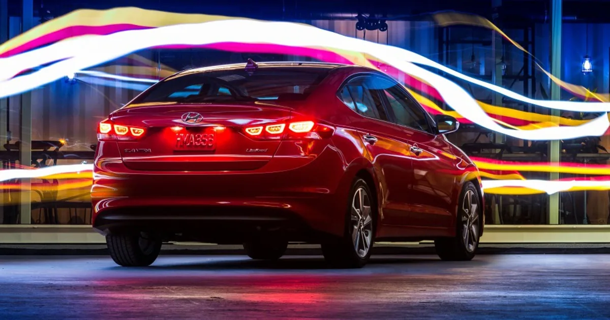 Hyundai Elantra VI (AD)