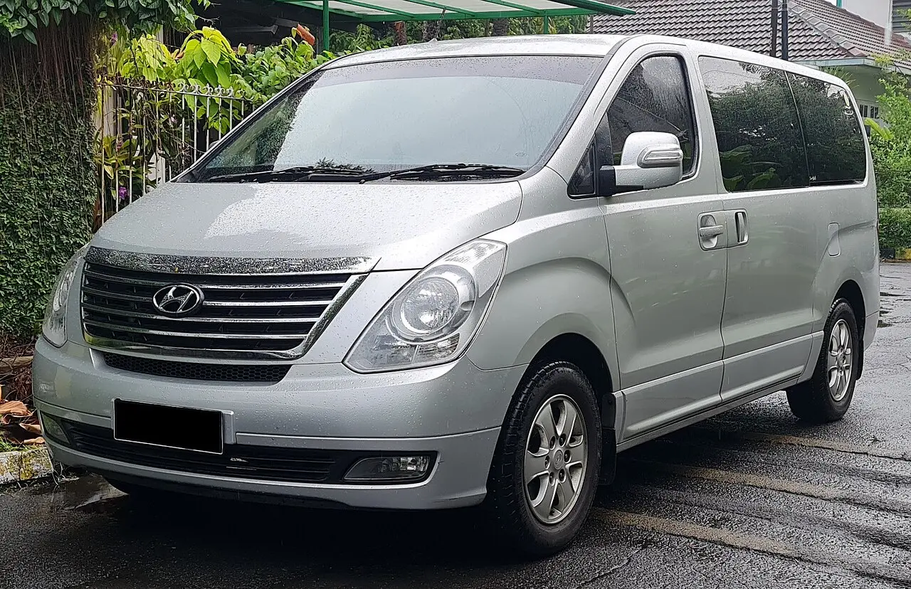 Hyundai H-1 II Cargo Van (facelift 2015) (2015–2015)