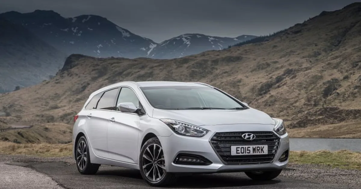 Hyundai i40 Combi restyling 2015 (2015–2015)