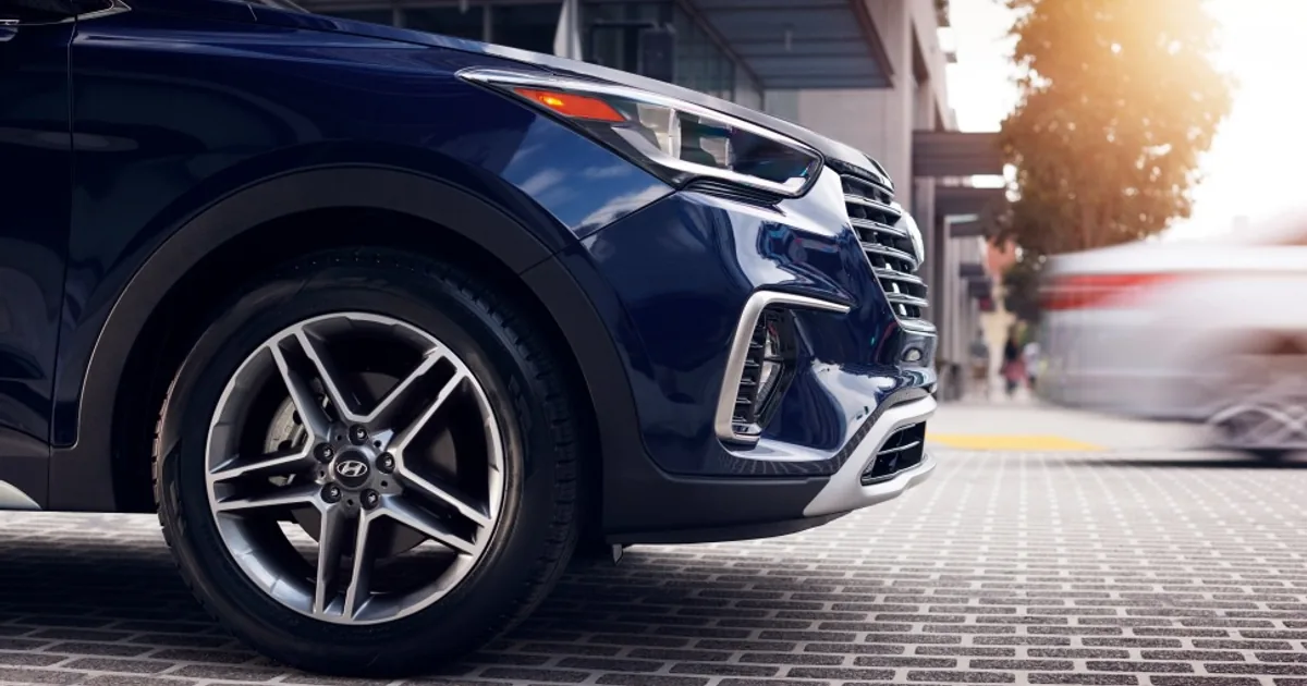 Hyundai Grand Santa Fe (NC, facelift 2016) (2016–2016)