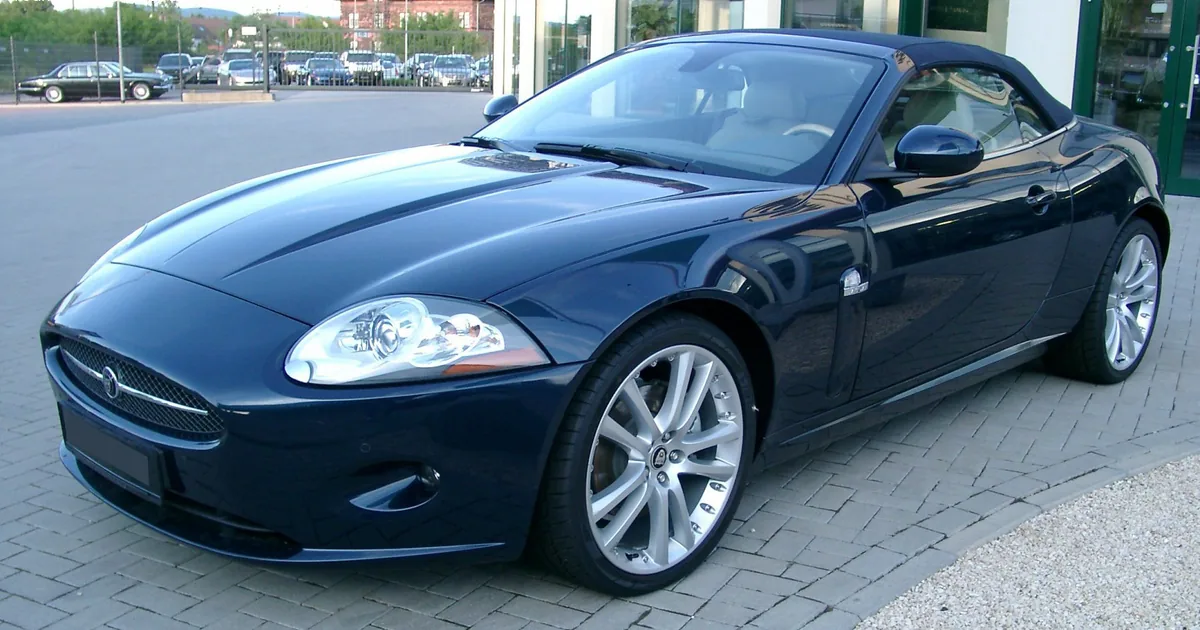 Jaguar XK Convertible (X150)