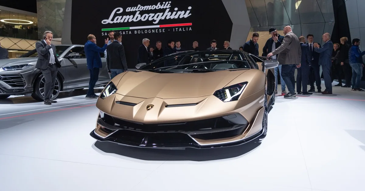 Lamborghini Aventador SVJ Roadster