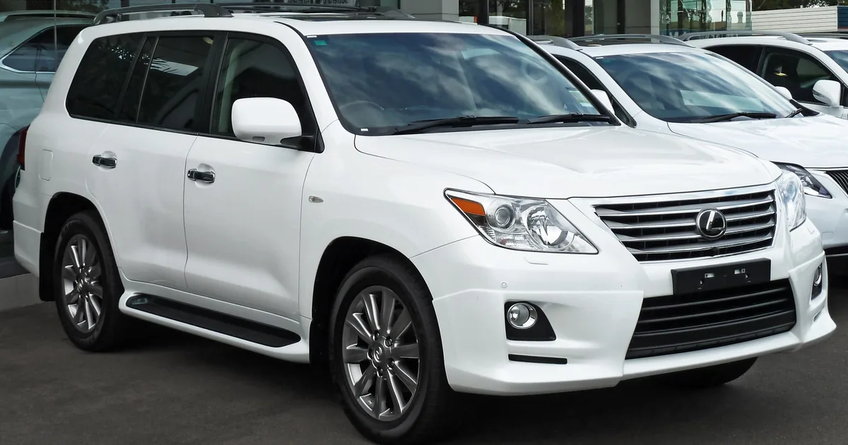 Lexus LX III