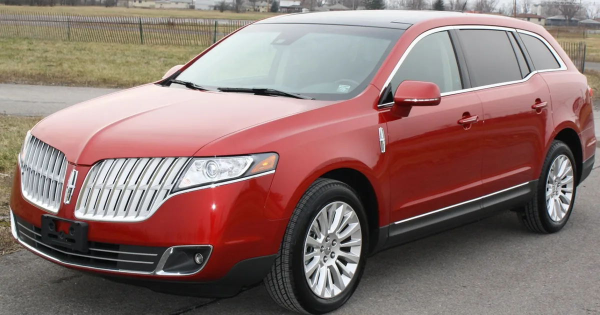 Lincoln MKT I