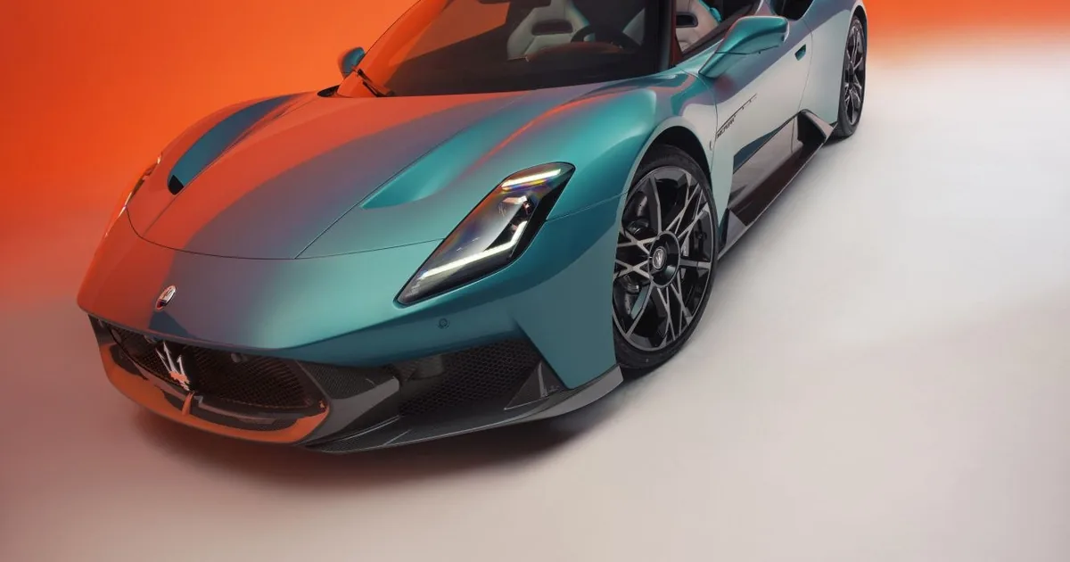 Maserati MCPURA Cielo