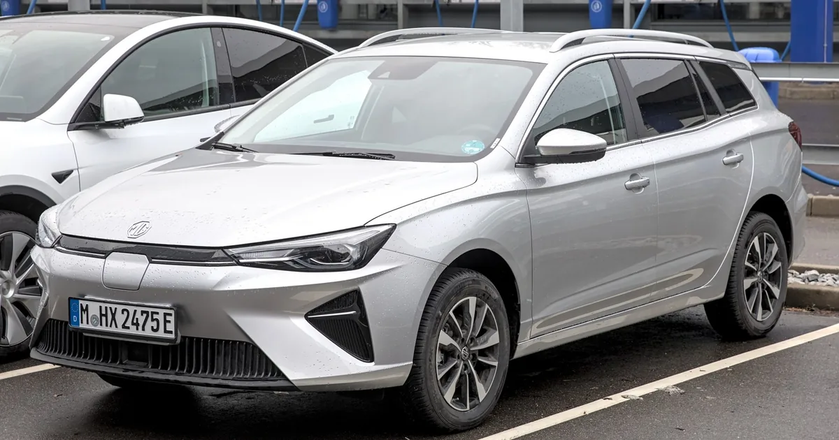 MG MG5 II (facelift 2023) (2023-Presente)