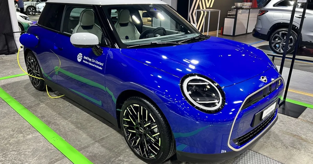 Mini Electric (J01)