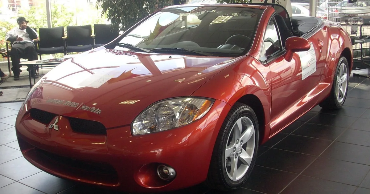 Mitsubishi Eclipse Spyder IV (4G)