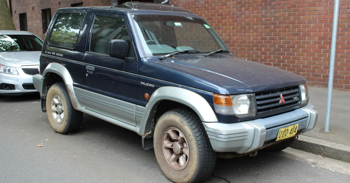 Mitsubishi Pajero II Metal Top (V2_W,V4_W)