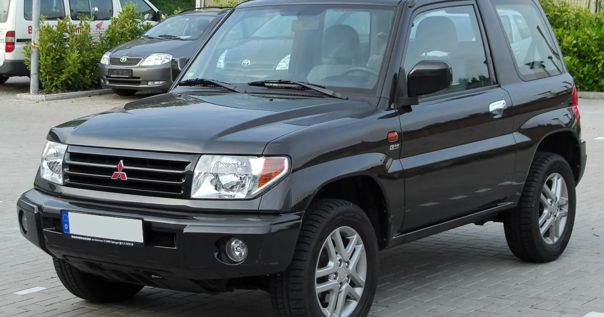 Mitsubishi Pajero Pinin (H60)