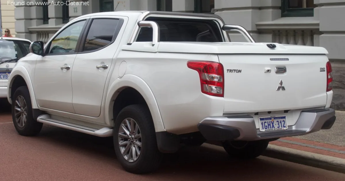 Mitsubishi Triton V