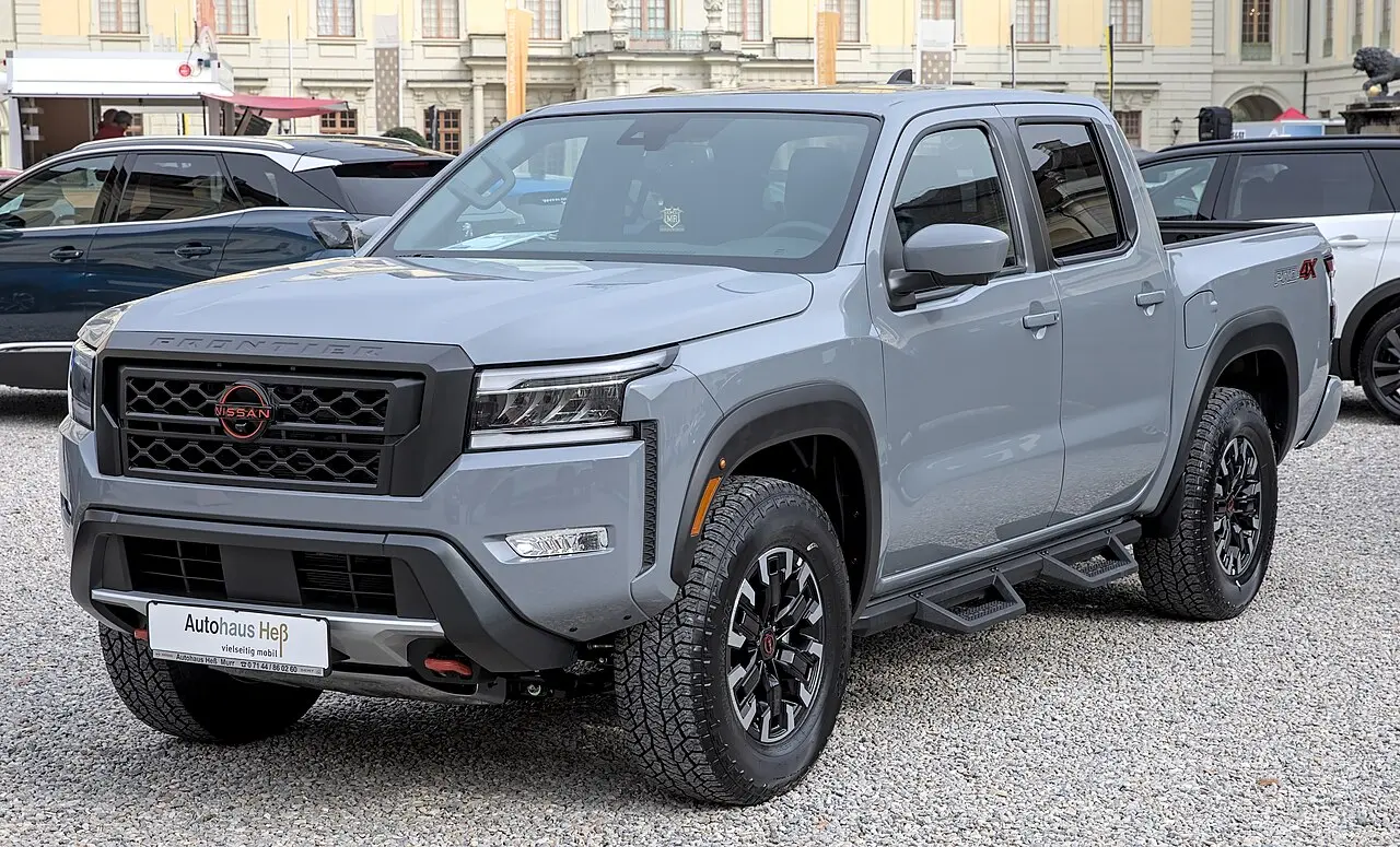 Nissan Frontier II Crew Cab Long (D40)