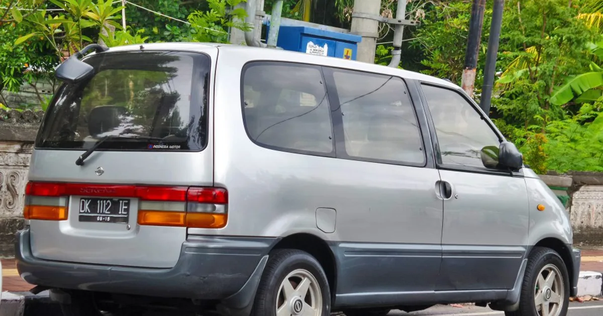 Nissan Serena (C23M)