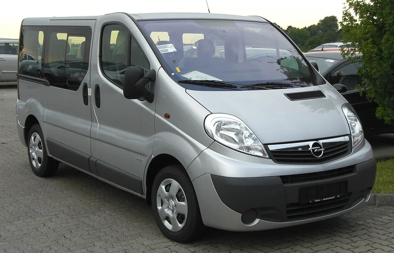 Opel Vivaro C Combi L