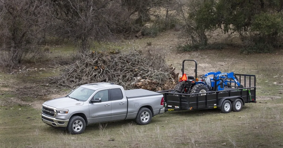 RAM 1500 Quad Cab Long (DT)