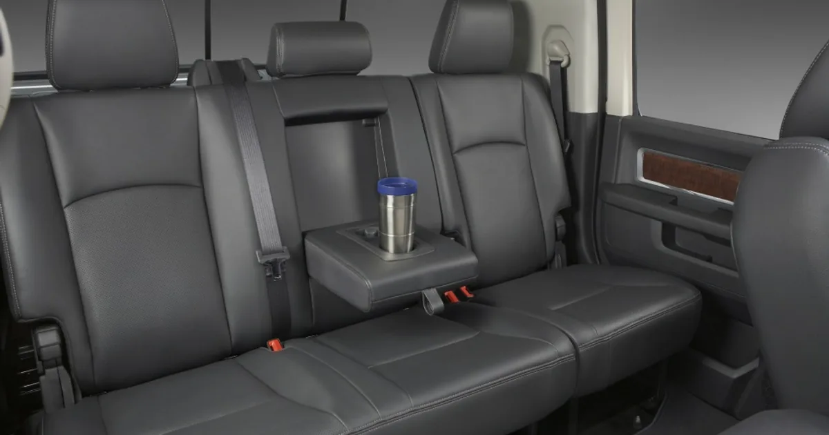 RAM 2500/3500 Mega Cab I