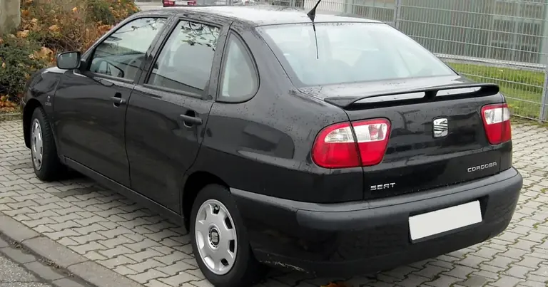 Seat Cordoba I (facelift 1999) (1999-2002)