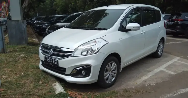 Suzuki Ertiga I (facelift 2015) (2015-2018)