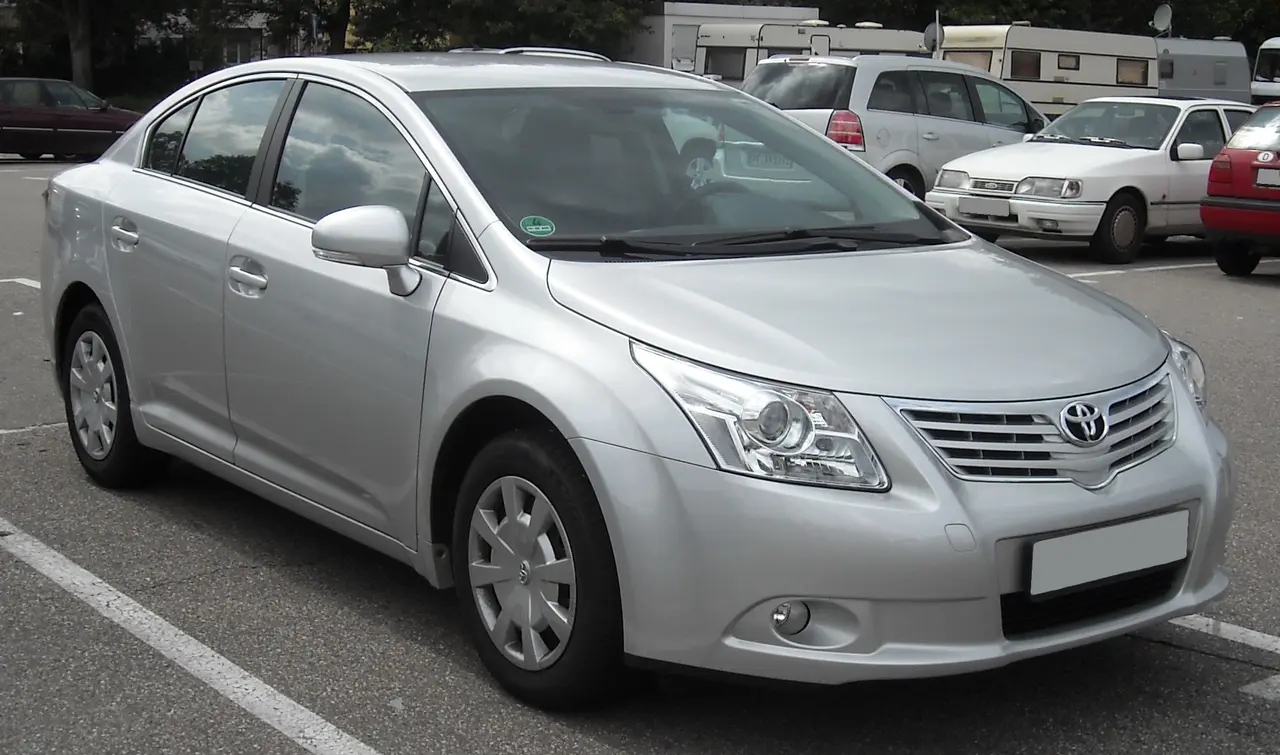 Toyota Avensis Phase 3 (2009-2018)