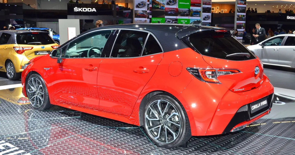 Toyota Corolla Hatchback XII (E210)