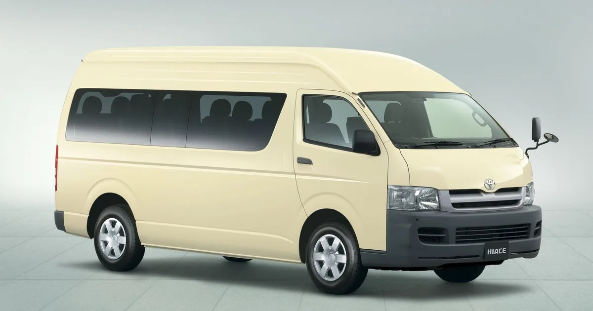 Toyota HiAce V (H200) Commuter