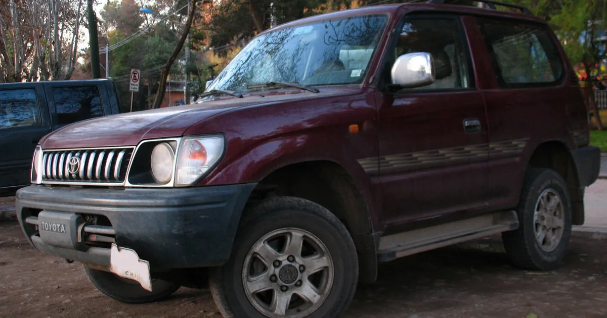 Toyota Land Cruiser Prado (J90)