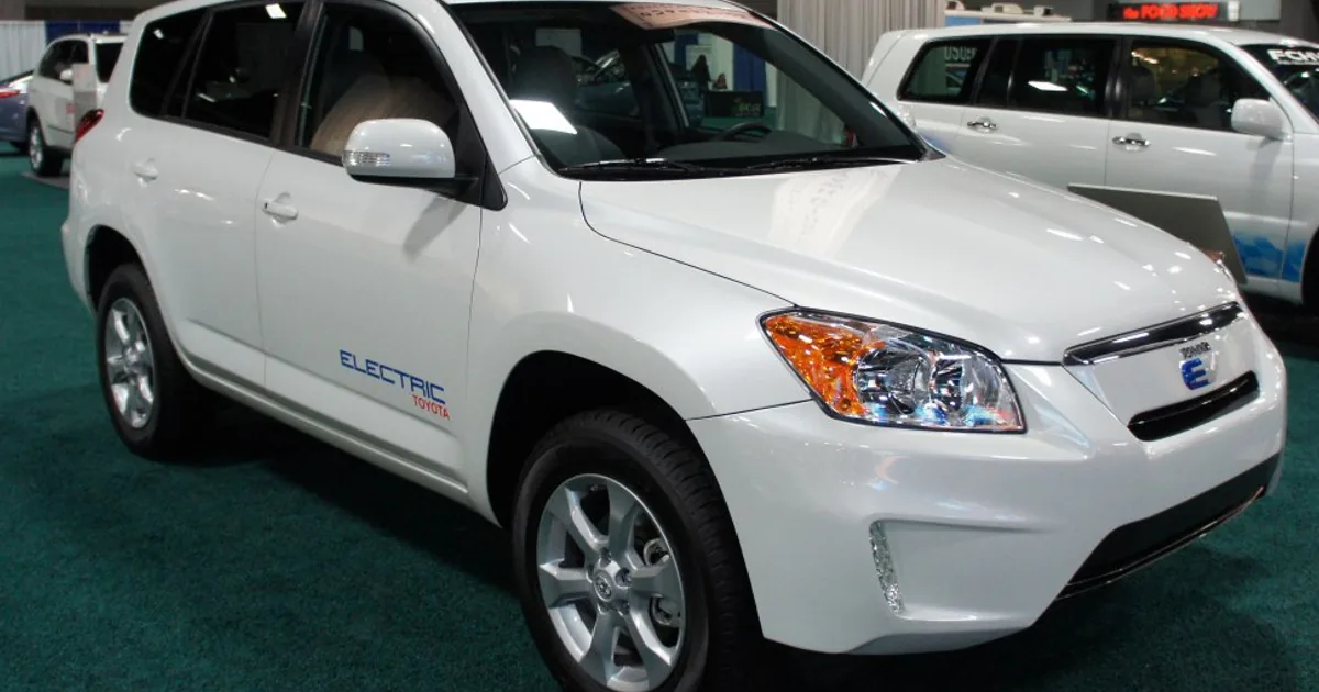 Toyota RAV4 EV II (QEA38)