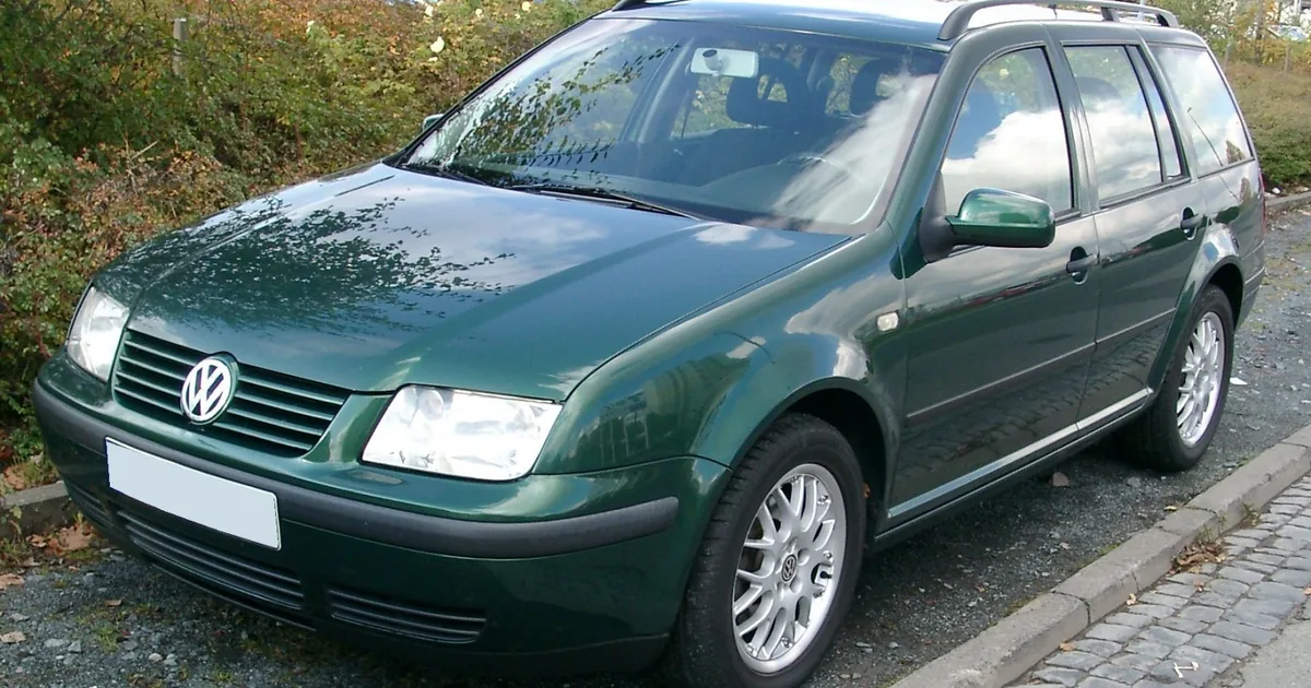 Volkswagen Bora Variant (1J6)
