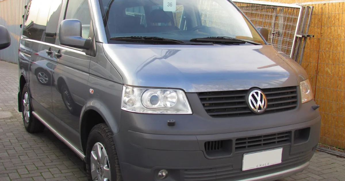 Volkswagen Caravelle (T5)