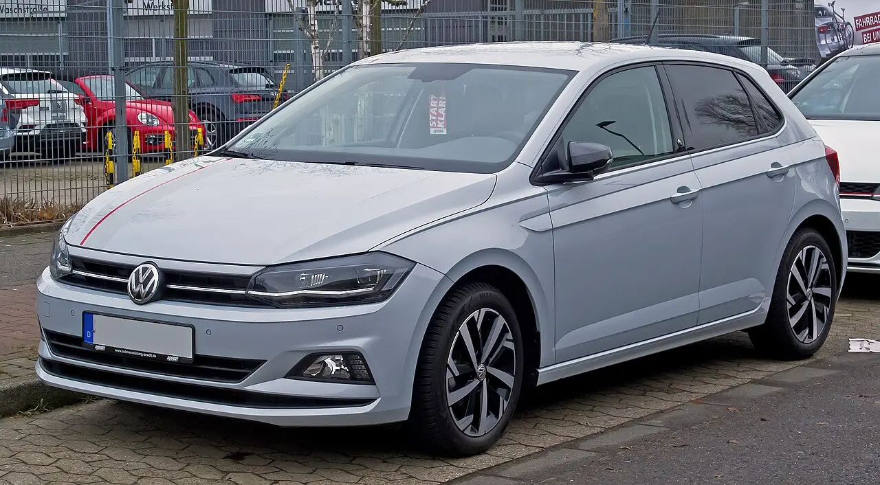 Volkswagen Polo Vivo I Sedan